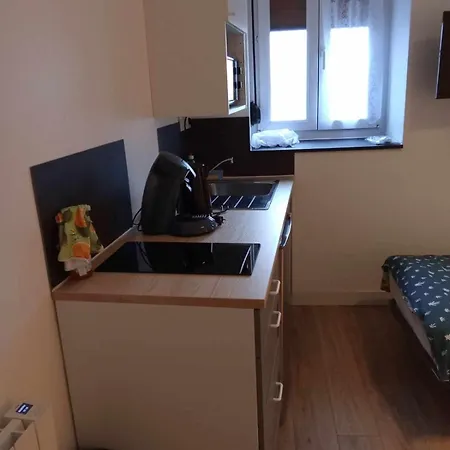 Dampierre 5 *